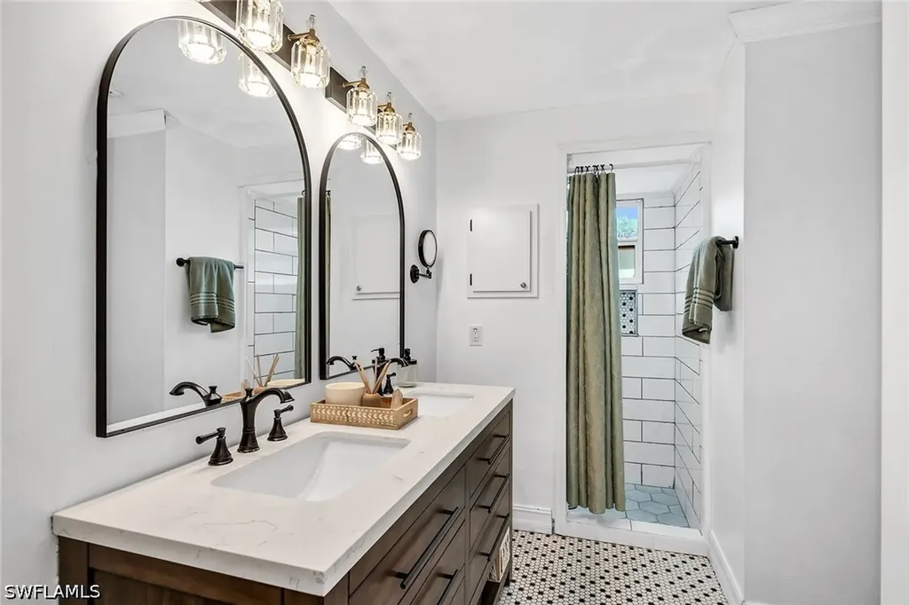 3670 6th Avenue SE Naples FL 34117