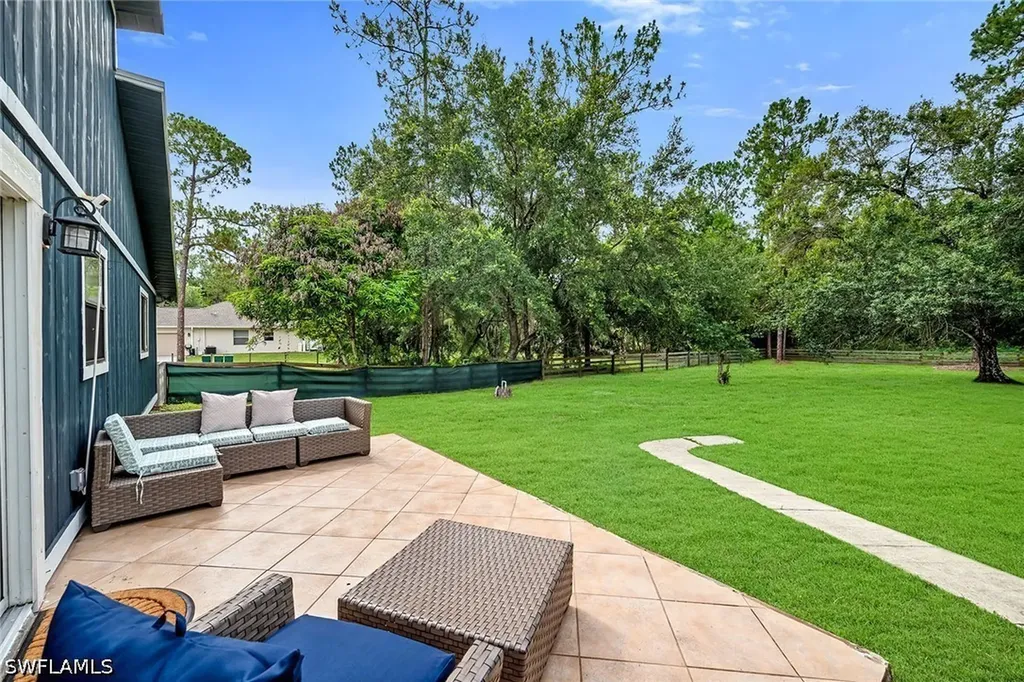 3670 6th Avenue SE Naples FL 34117