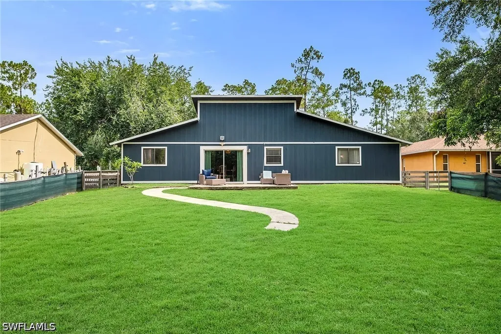 3670 6th Avenue SE Naples FL 34117