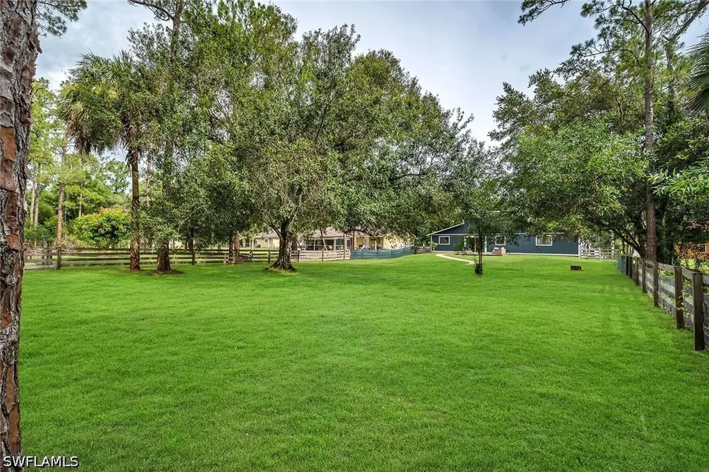 3670 6th Avenue SE Naples FL 34117