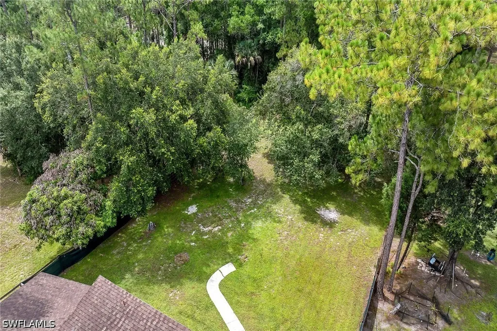 3670 6th Avenue SE Naples FL 34117