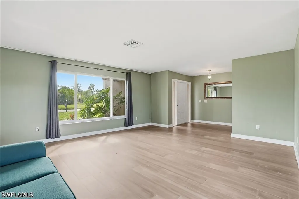 223 Pine Valley Circle Naples FL 34113
