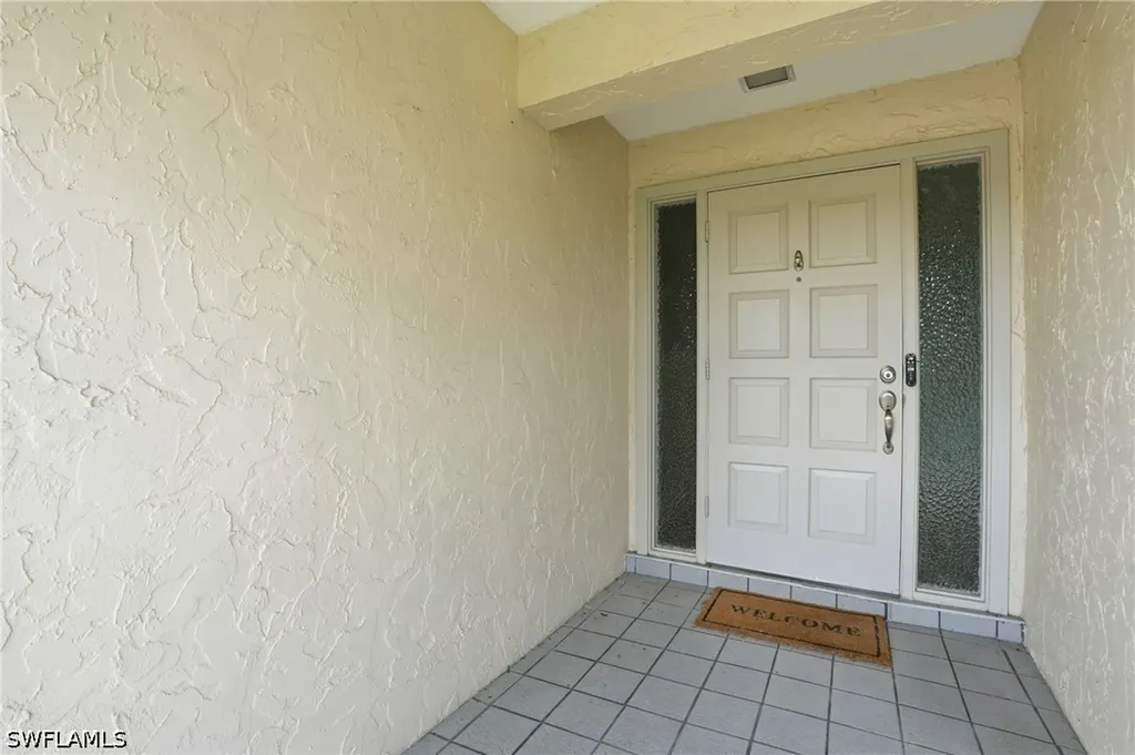 223 Pine Valley Circle Naples FL 34113