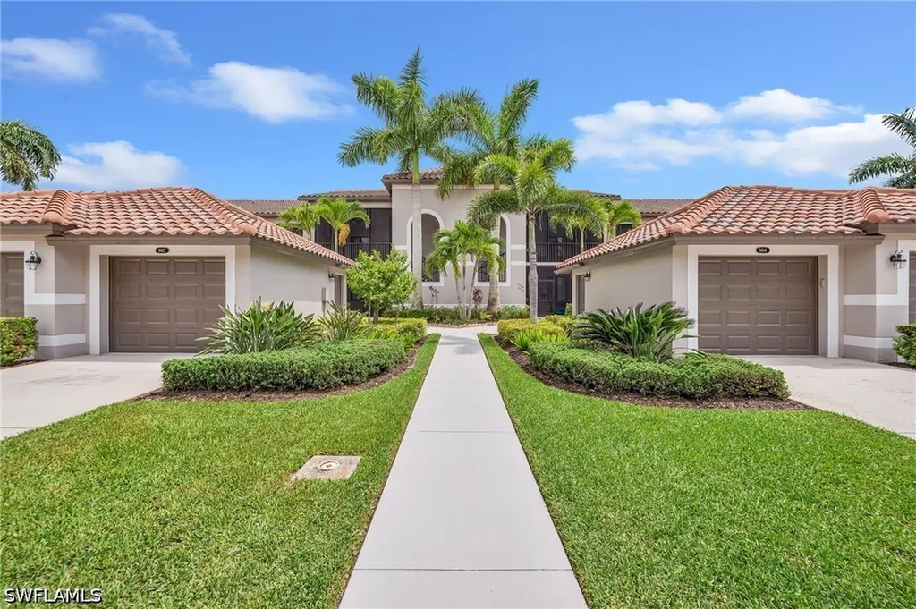 Naples FL, 10074 Siesta Bay Drive, Unit 9825