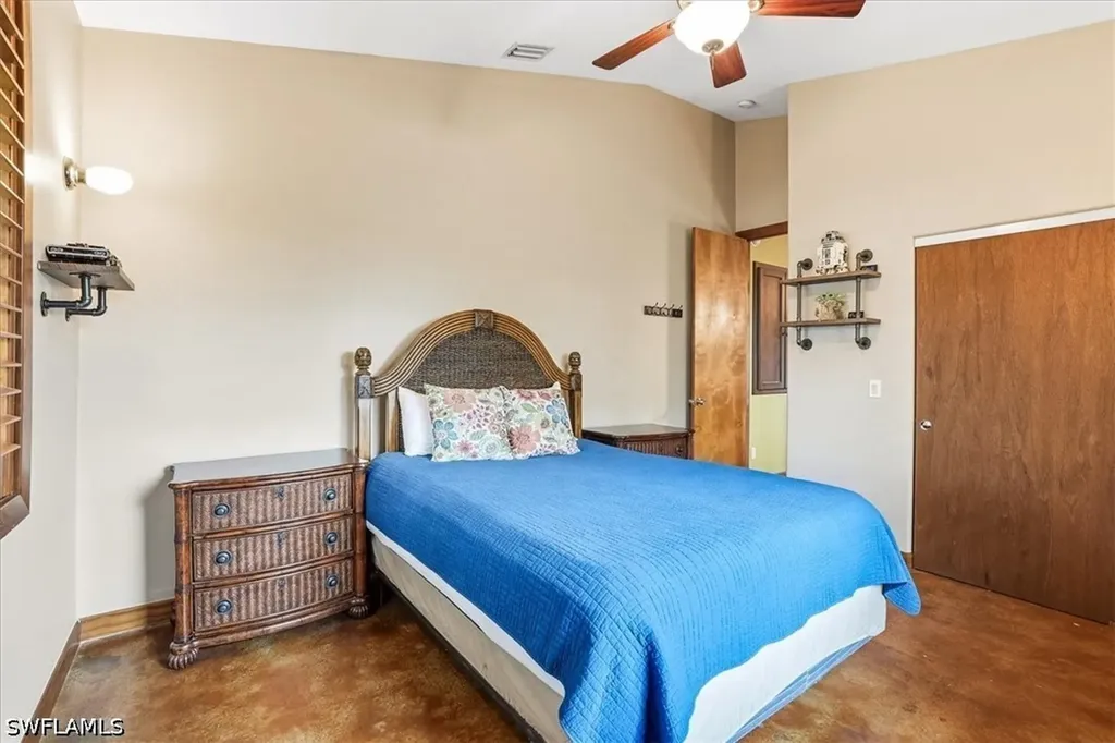 1680 Avion Place Naples FL 34104