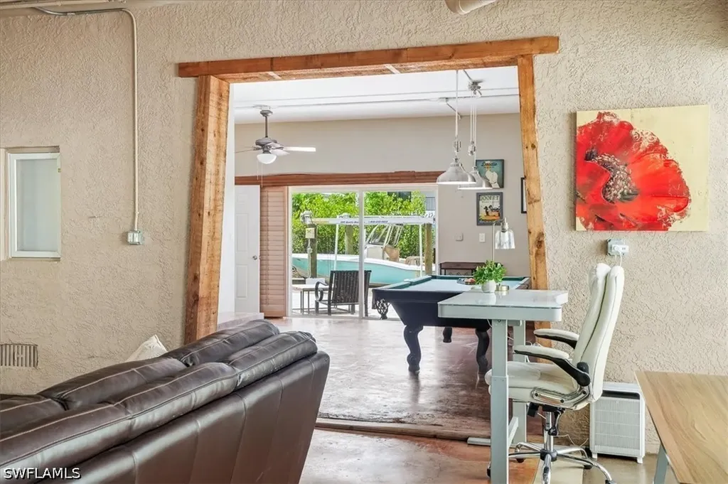 1680 Avion Place Naples FL 34104