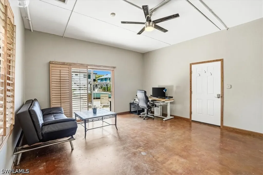 1680 Avion Place Naples FL 34104