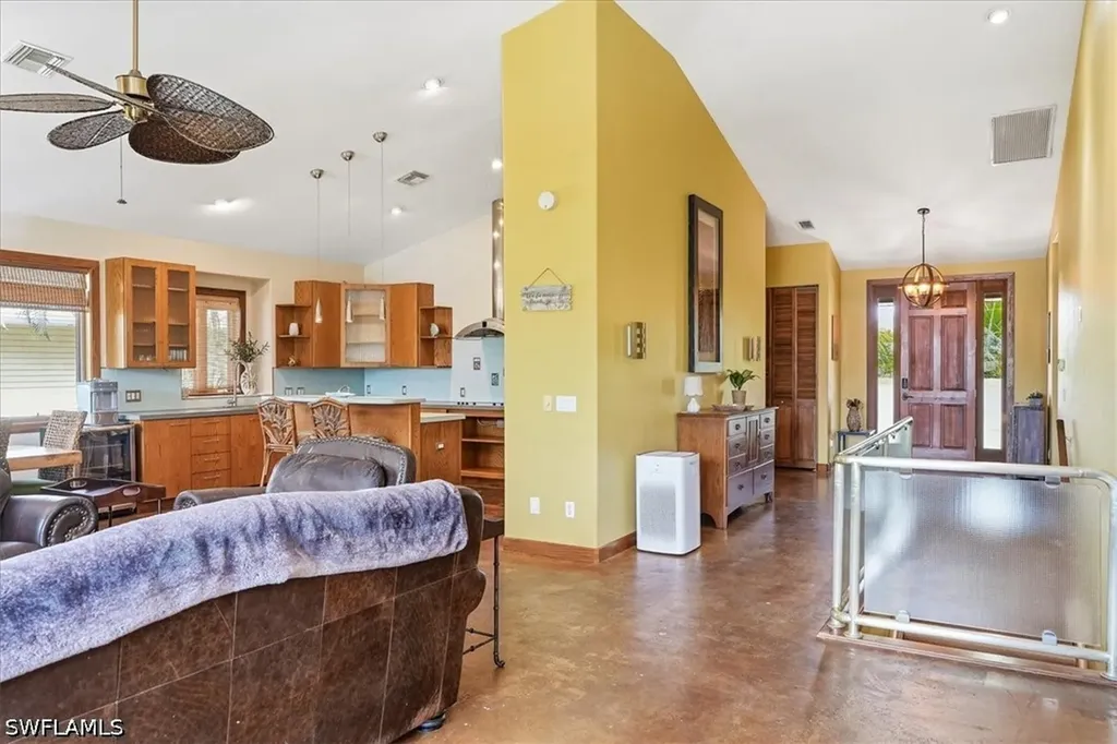 1680 Avion Place Naples FL 34104