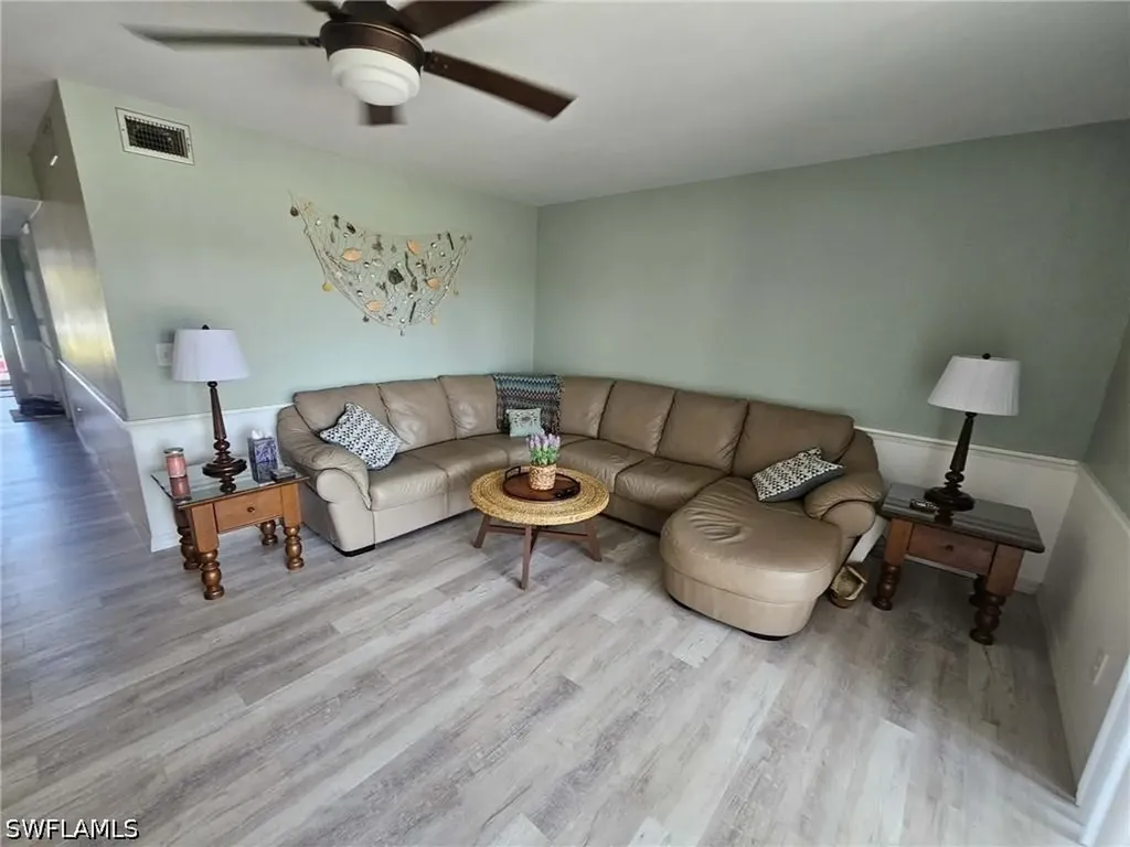 7360 Glenmoor Lane Naples FL 34104