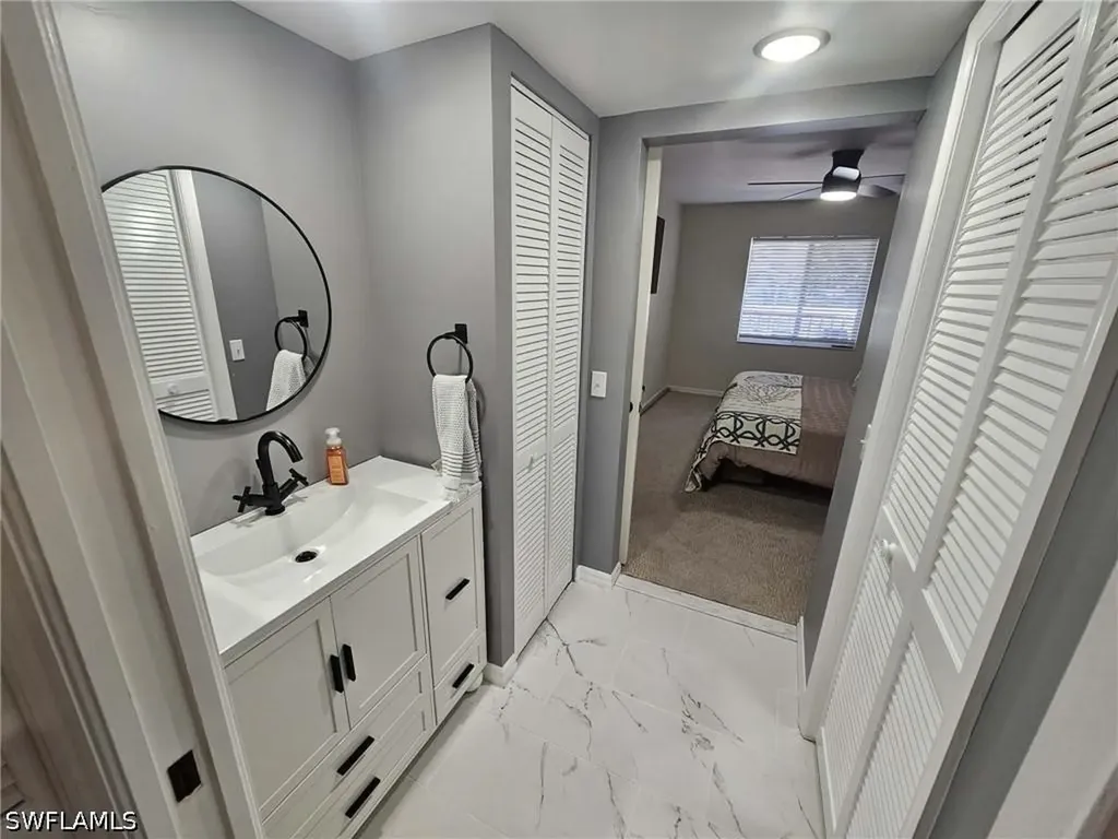 7360 Glenmoor Lane Naples FL 34104