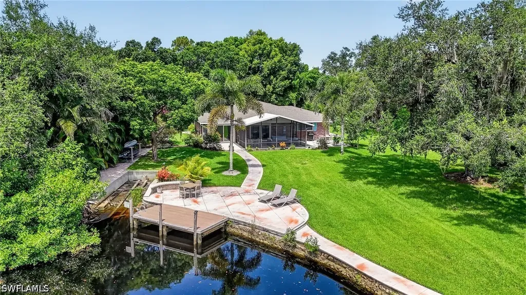 Bonita Springs FL, 27278 Tennessee Street