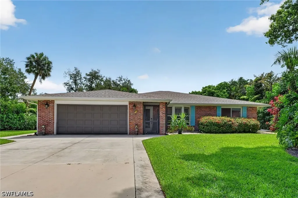 27278 Tennessee Street Bonita Springs FL 34135