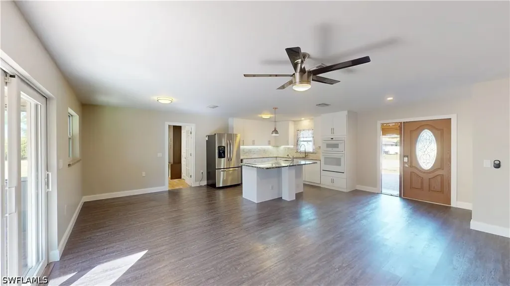 27514 Playa Del Rey Lane Bonita Springs FL 34135