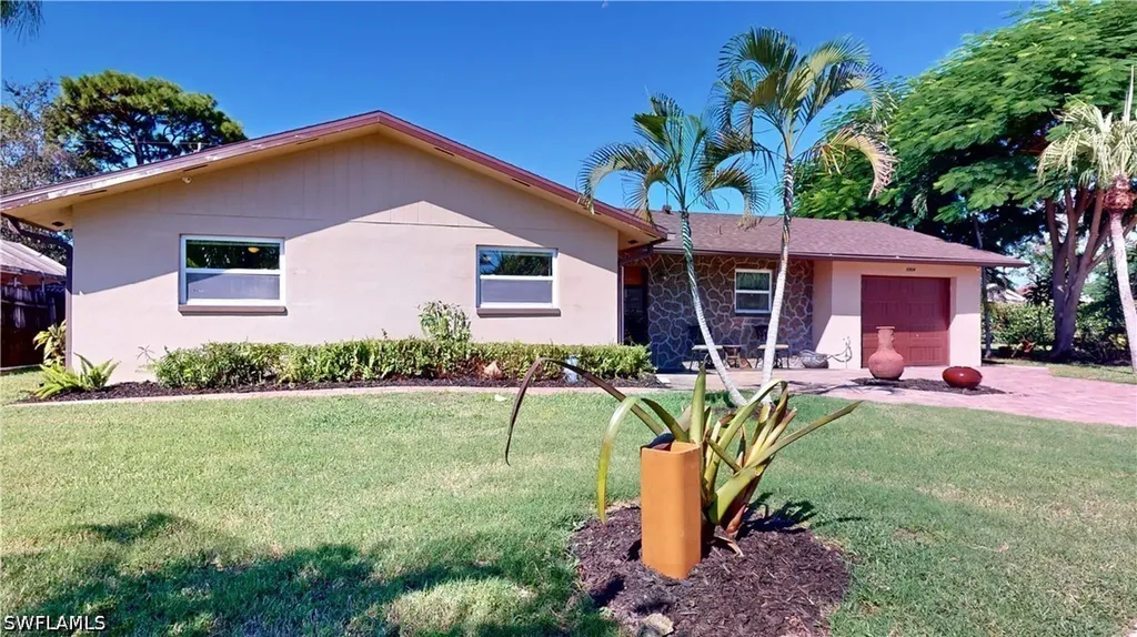 27514 Playa Del Rey Lane Bonita Springs FL 34135