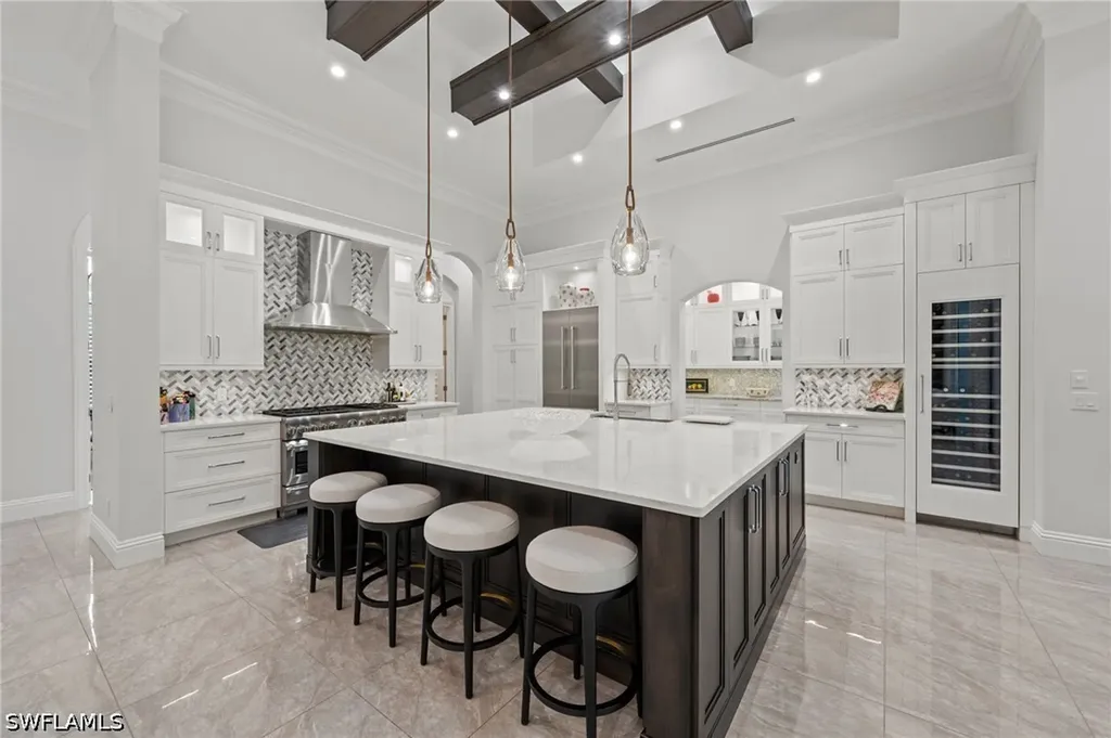 6641 Edgecumbe Drive Naples FL 34119
