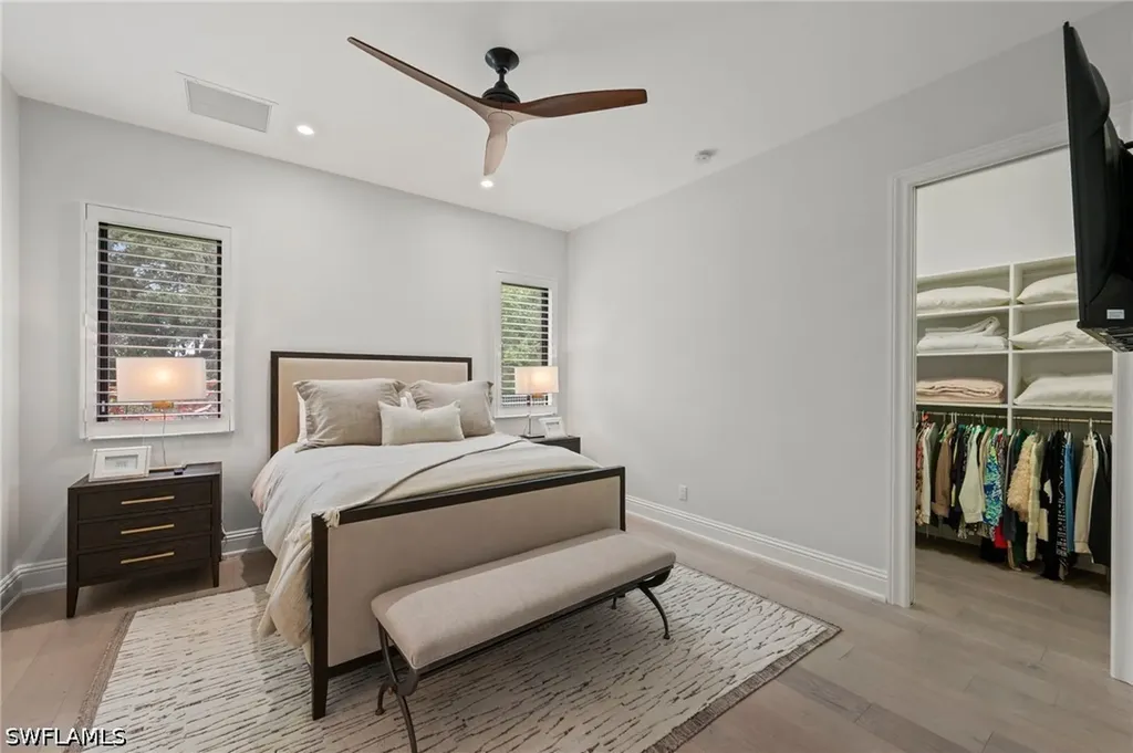 6641 Edgecumbe Drive Naples FL 34119