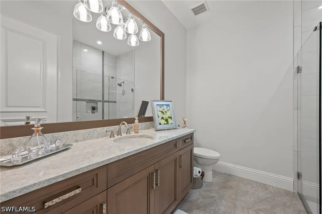 6641 Edgecumbe Drive Naples FL 34119