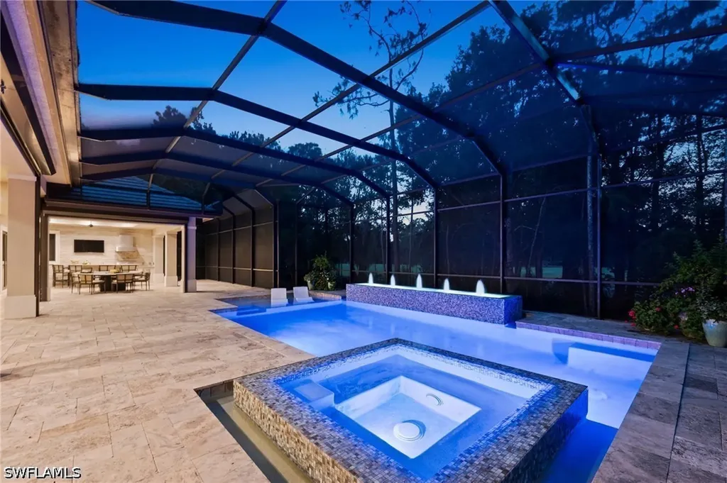 6641 Edgecumbe Drive Naples FL 34119