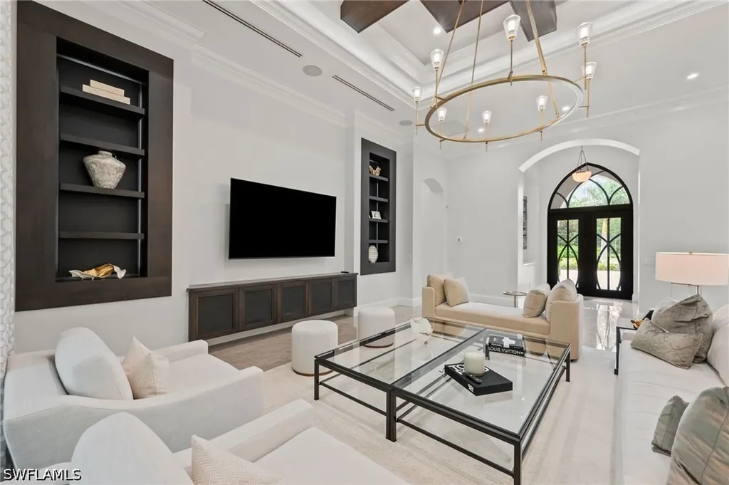 6641 Edgecumbe Drive Naples FL 34119