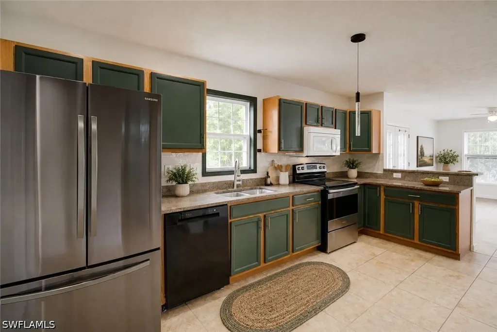 434 Leawood Circle Naples FL 34104