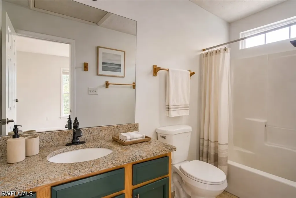 434 Leawood Circle Naples FL 34104