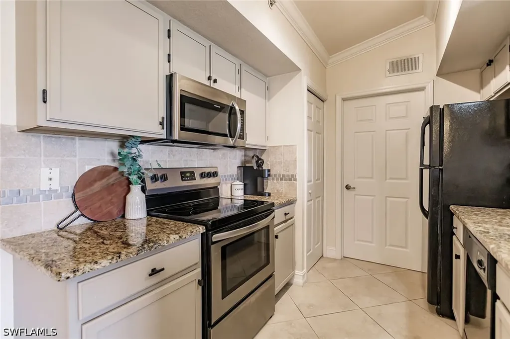 4620 Saint Croix Lane Naples FL 34109