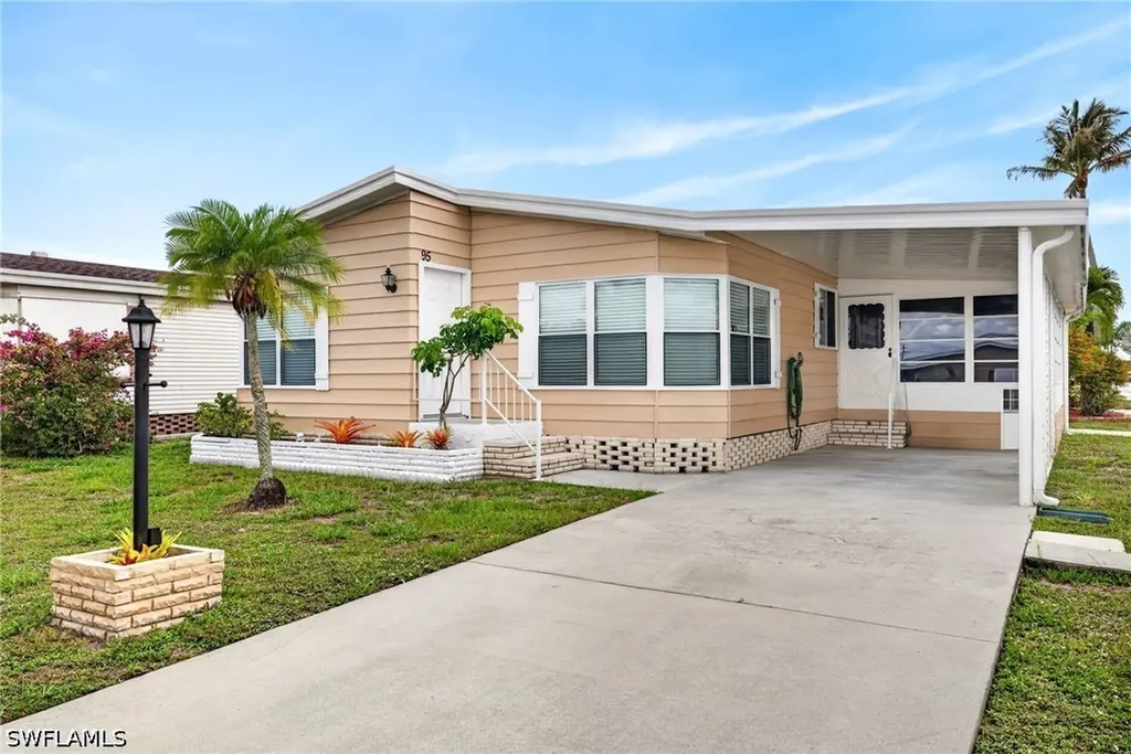 95 Oceans Boulevard Naples FL 34104