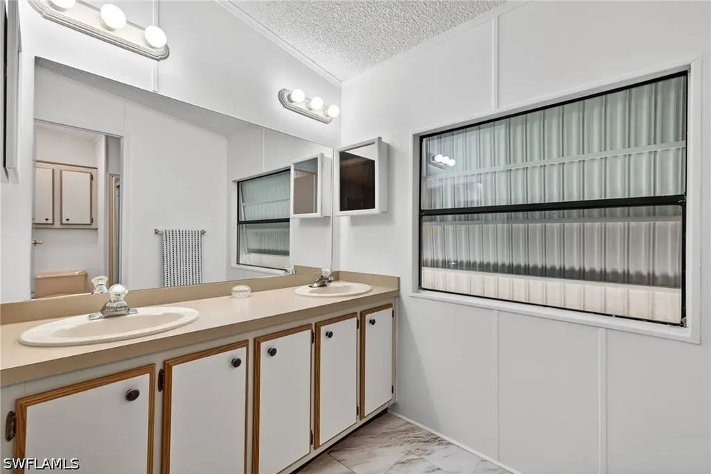 95 Oceans Boulevard Naples FL 34104