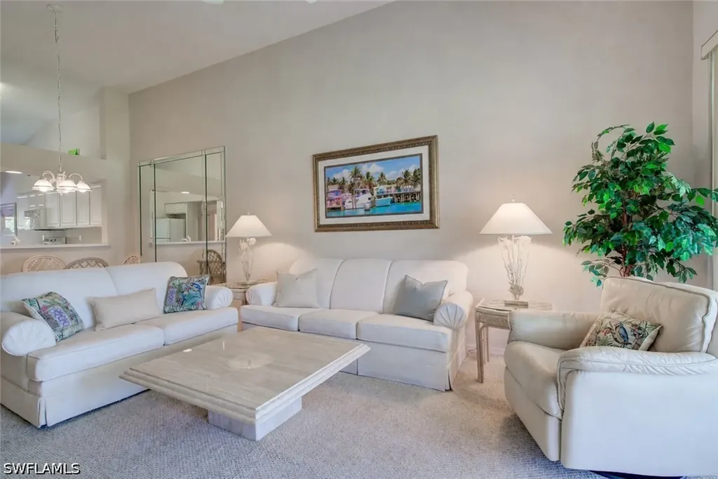 1970 Willow Bend Circle Naples FL 34109