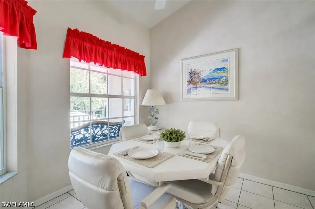 1970 Willow Bend Circle Naples FL 34109