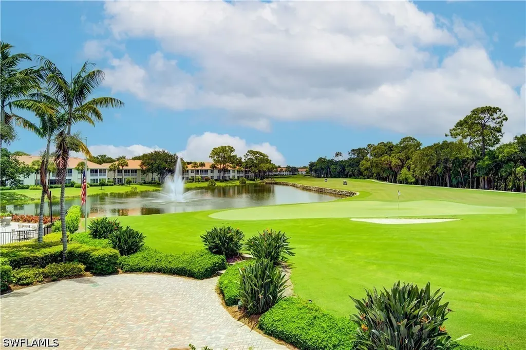 1970 Willow Bend Circle Naples FL 34109