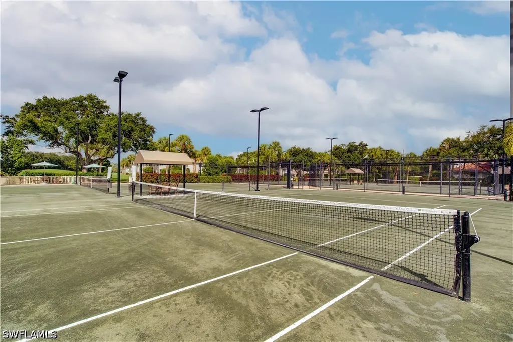 1970 Willow Bend Circle Naples FL 34109