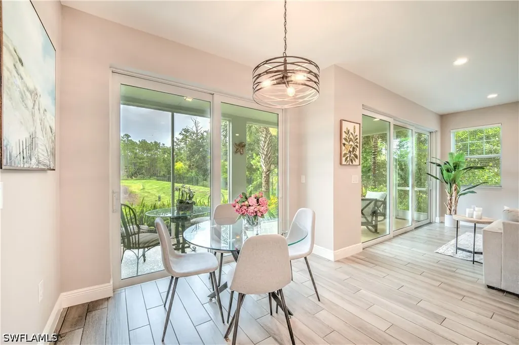 2626 Seychelles Circle Naples FL 34112