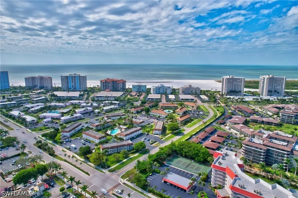 768 Amazon Court Marco Island FL 34145