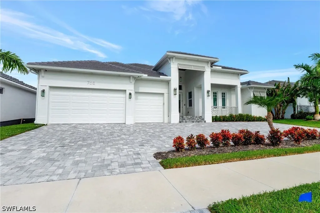 768 Amazon Court Marco Island FL 34145