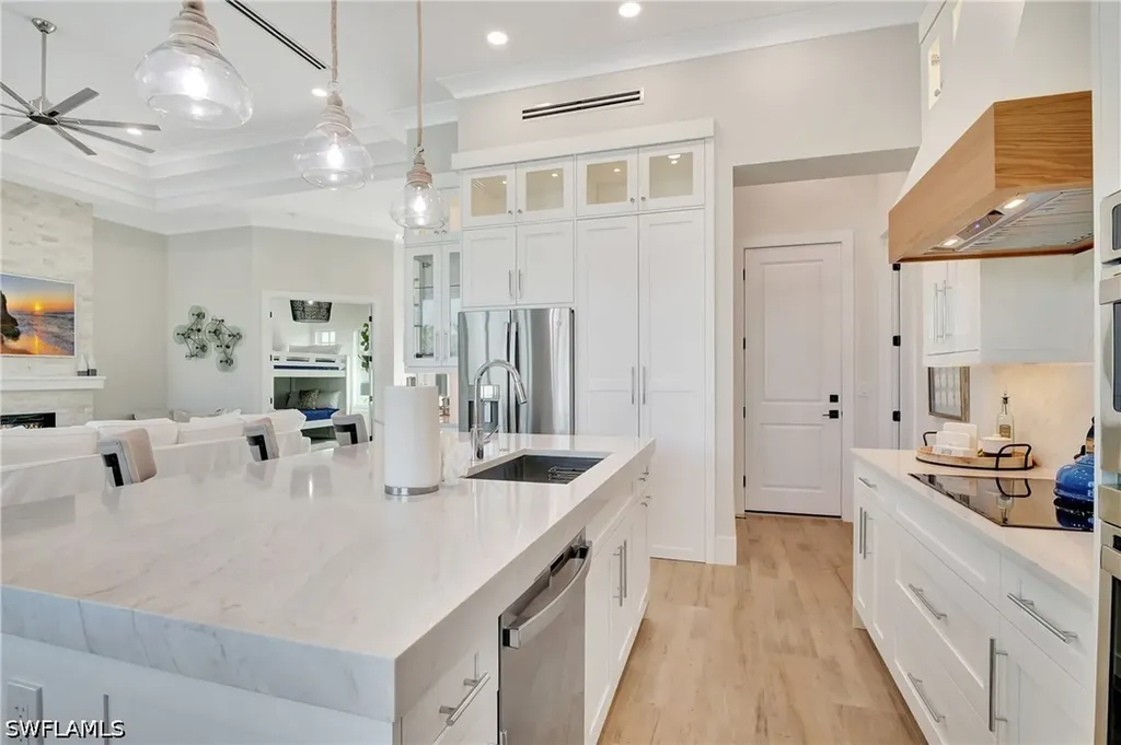 768 Amazon Court Marco Island FL 34145
