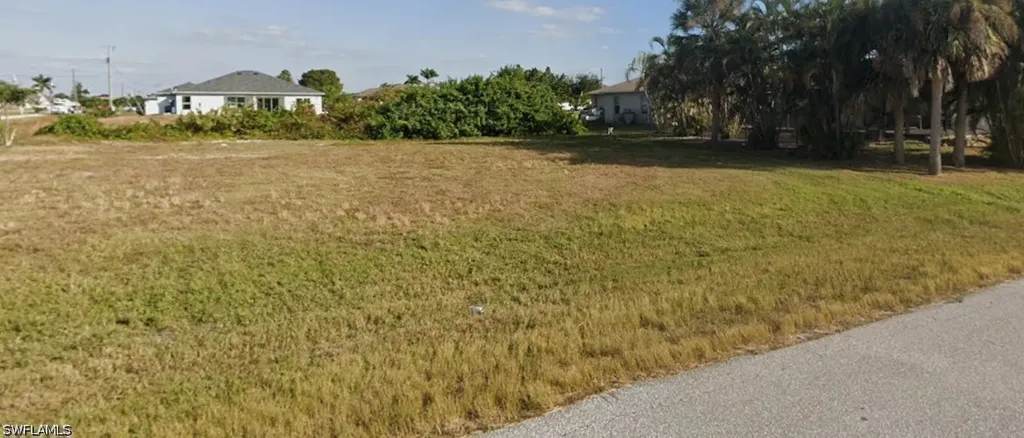 26 NW 24th Avenue Cape Coral FL 33993