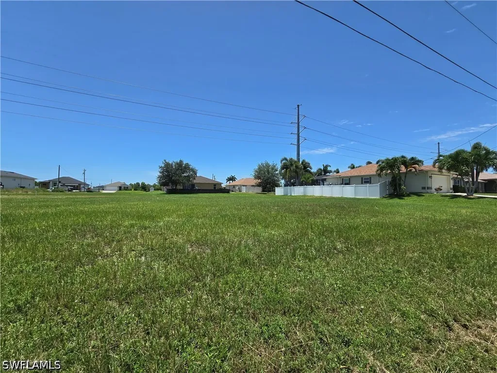 26 NW 24th Avenue Cape Coral FL 33993