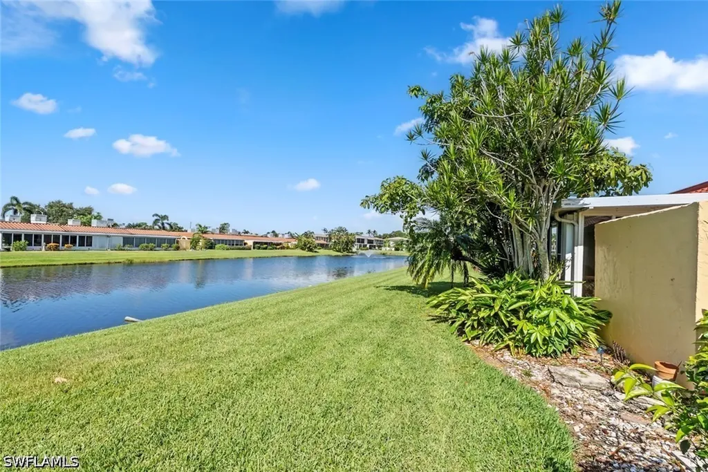 136 Harrison Road Naples FL 34112