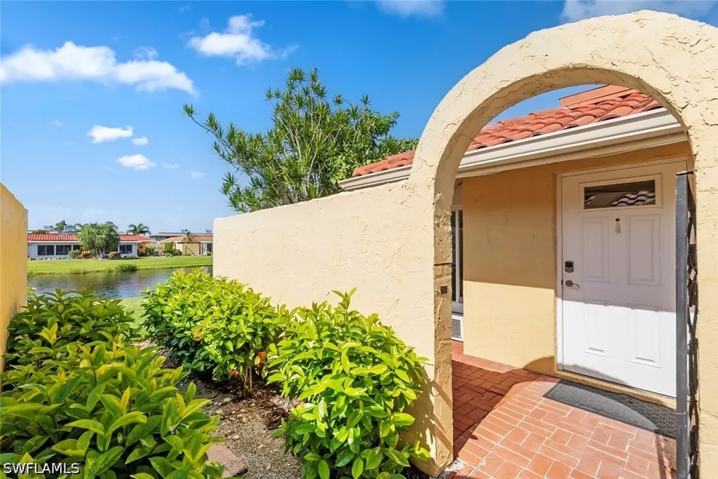 136 Harrison Road Naples FL 34112