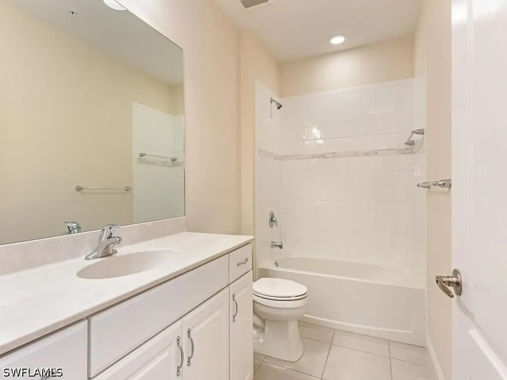 6960 Avalon Circle Naples FL 34112