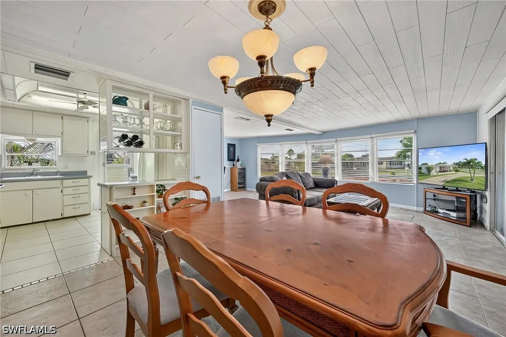 1 Cannes Drive Naples FL 34112