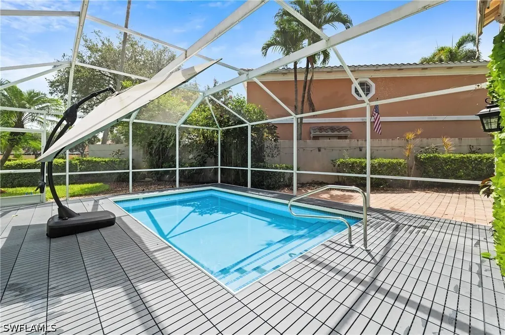 5513 Cove Circle Naples FL 34119