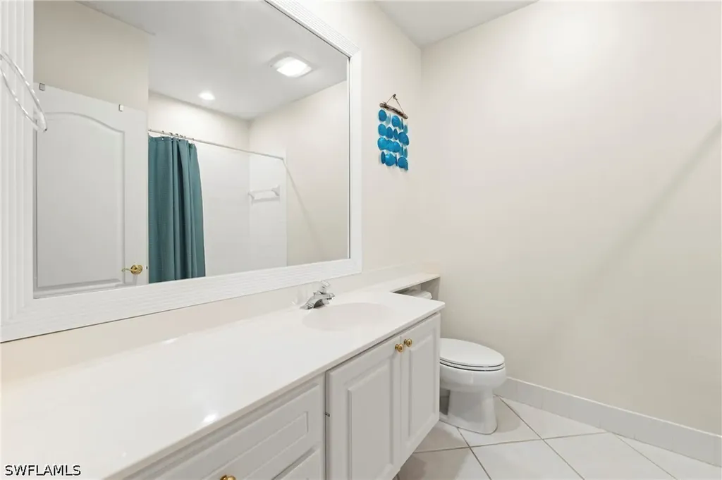 5513 Cove Circle Naples FL 34119