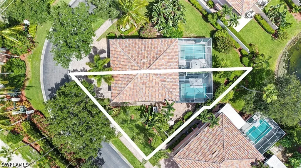 5513 Cove Circle Naples FL 34119