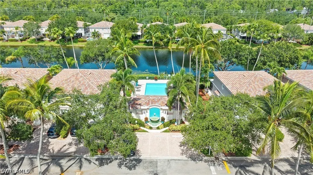 5513 Cove Circle Naples FL 34119