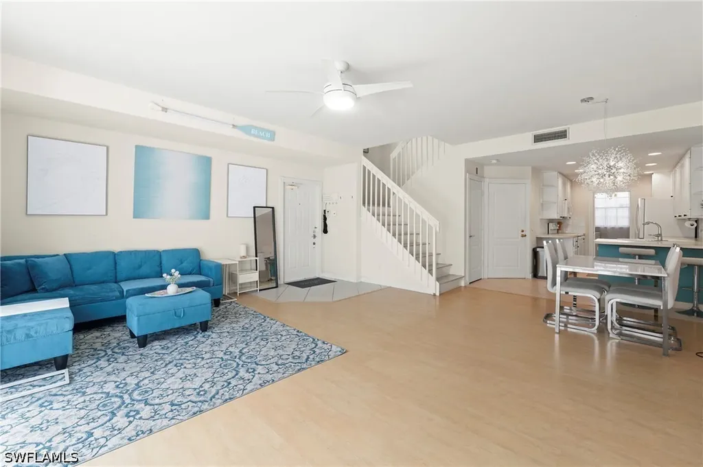 5513 Cove Circle Naples FL 34119