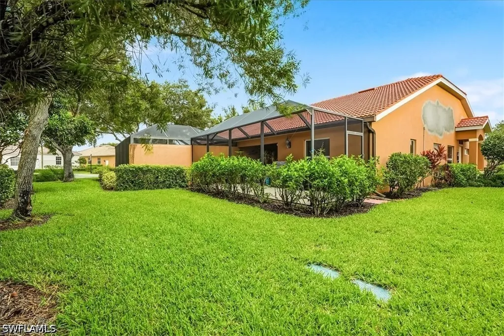 14915 Volterra Court Naples FL 34120