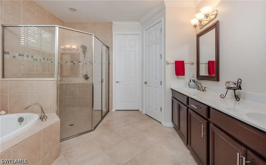 168 Destiny Circle Cape Coral FL 33990