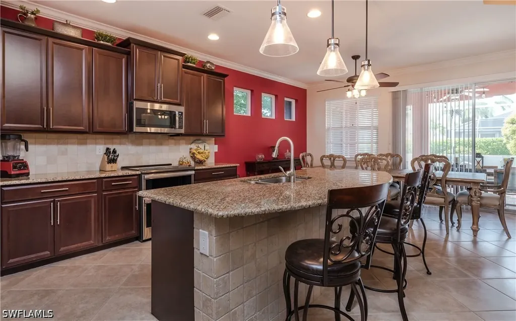 168 Destiny Circle Cape Coral FL 33990